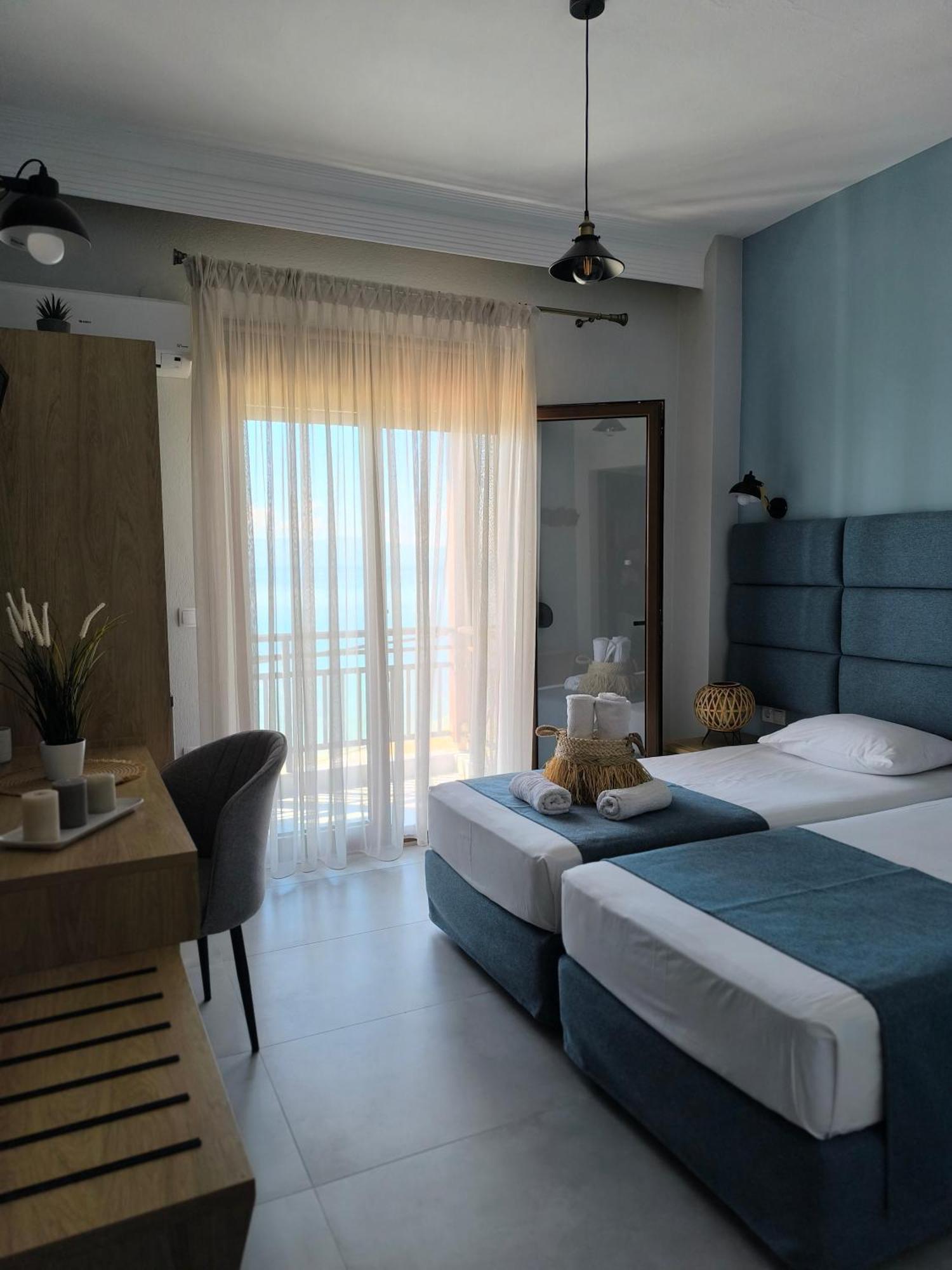 Maria Rooms To Let אואוראנואופולי מראה חיצוני תמונה